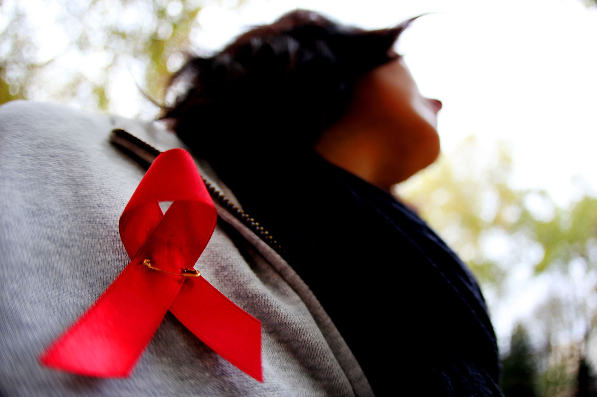 Aids-Tests gibt es nicht nur beim Gesundheitsamt oder in der Arztpraxis, sondern mittlerweile auch als Selbsttests.