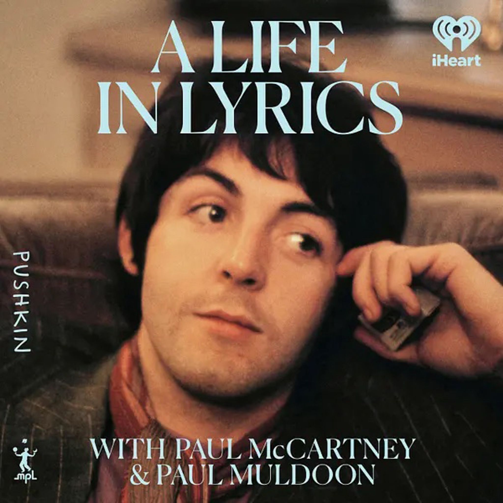 Paul McCartney spricht im Podcast über seine Art Lieder zu schreiben.