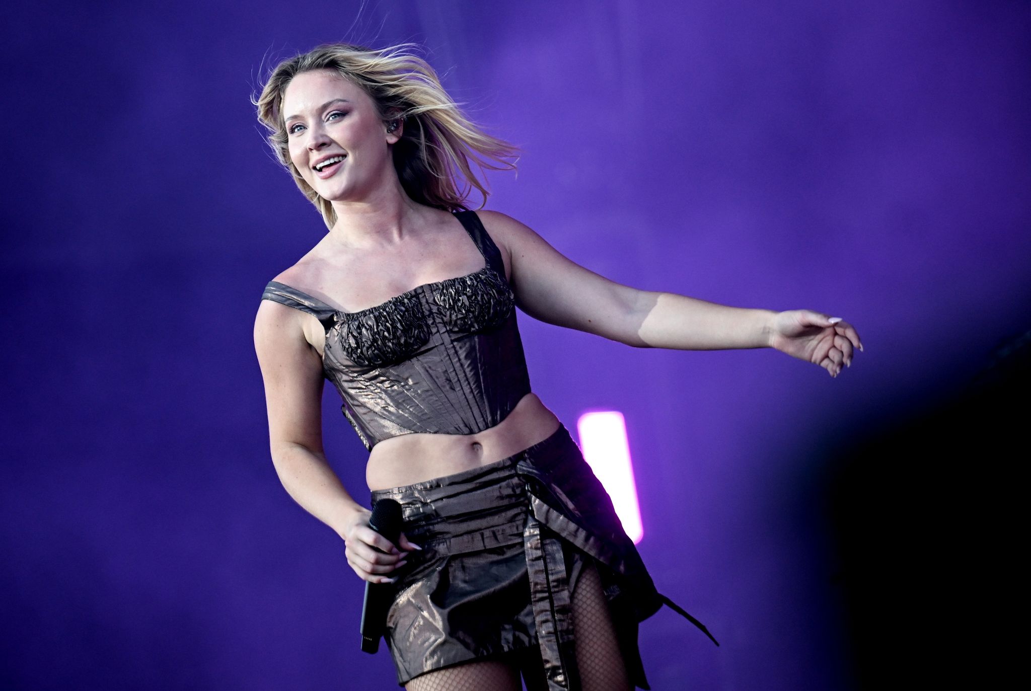 Sängerin Zara Larsson beim Lollapalooza Festival 2023 in Berlin.