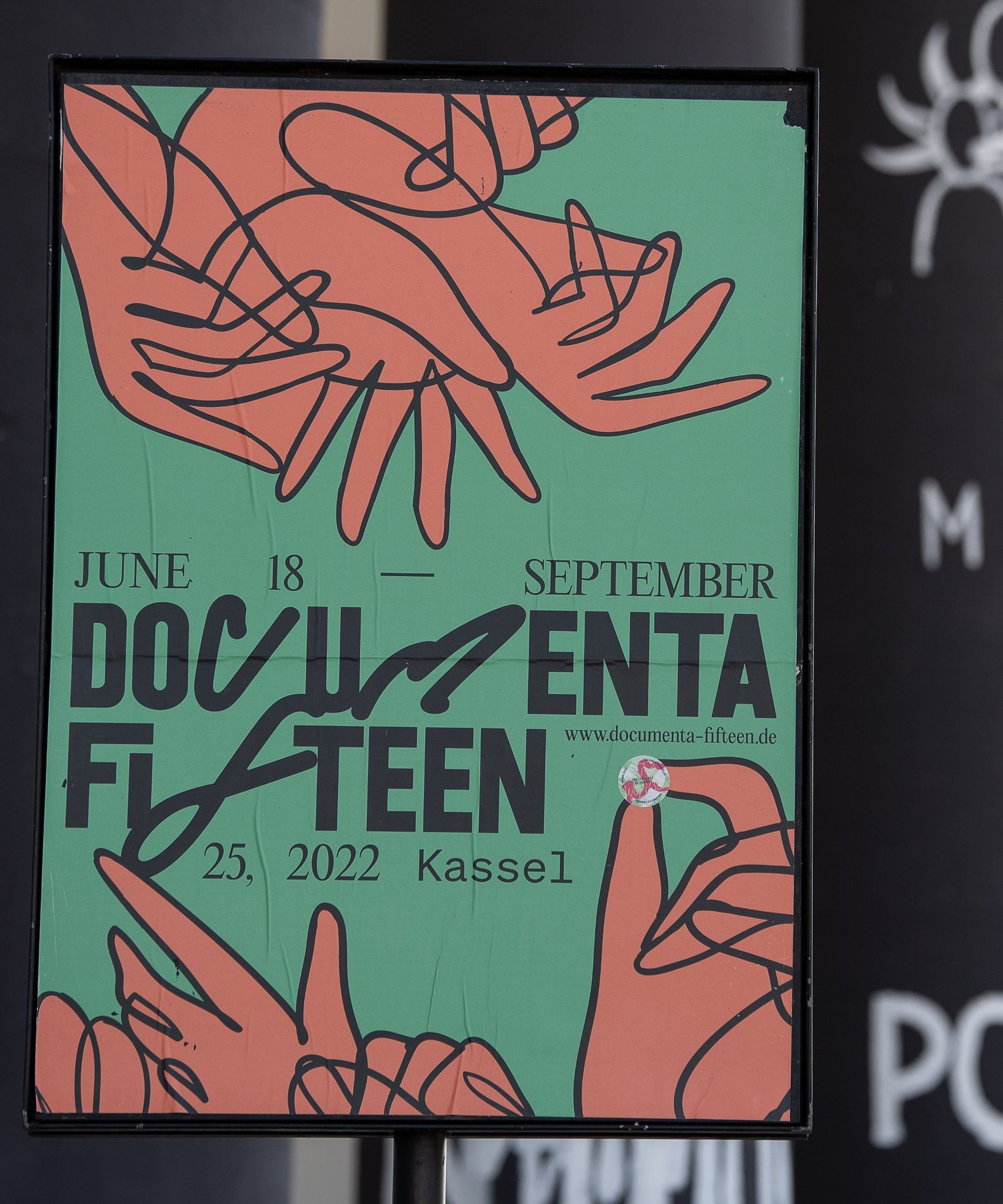 Ein Plakat zur documenta fifteen.