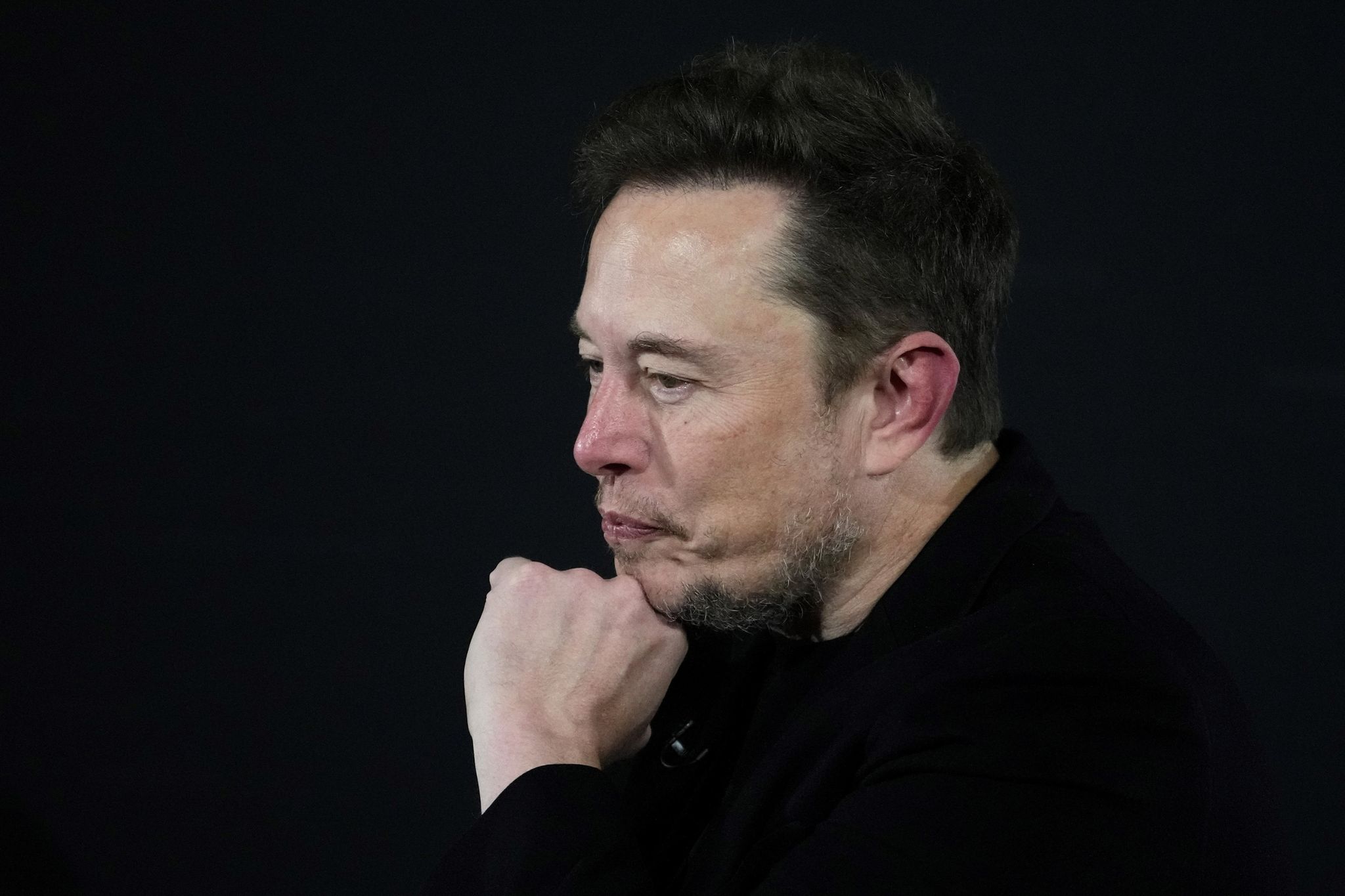 X-Besitzer Elon Musk zieht neue Vorwürfe auf sich, antisemitischen Ansichten Gehör zu verschaffen.
