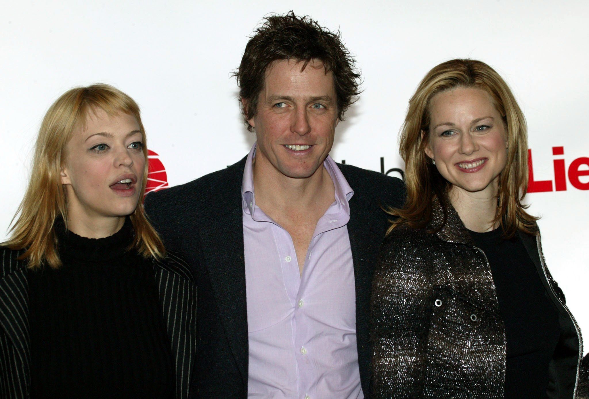 Heike Makatsch, Hugh Grant und Laura Linney (l-r) bei der Premiere 2003 in München.