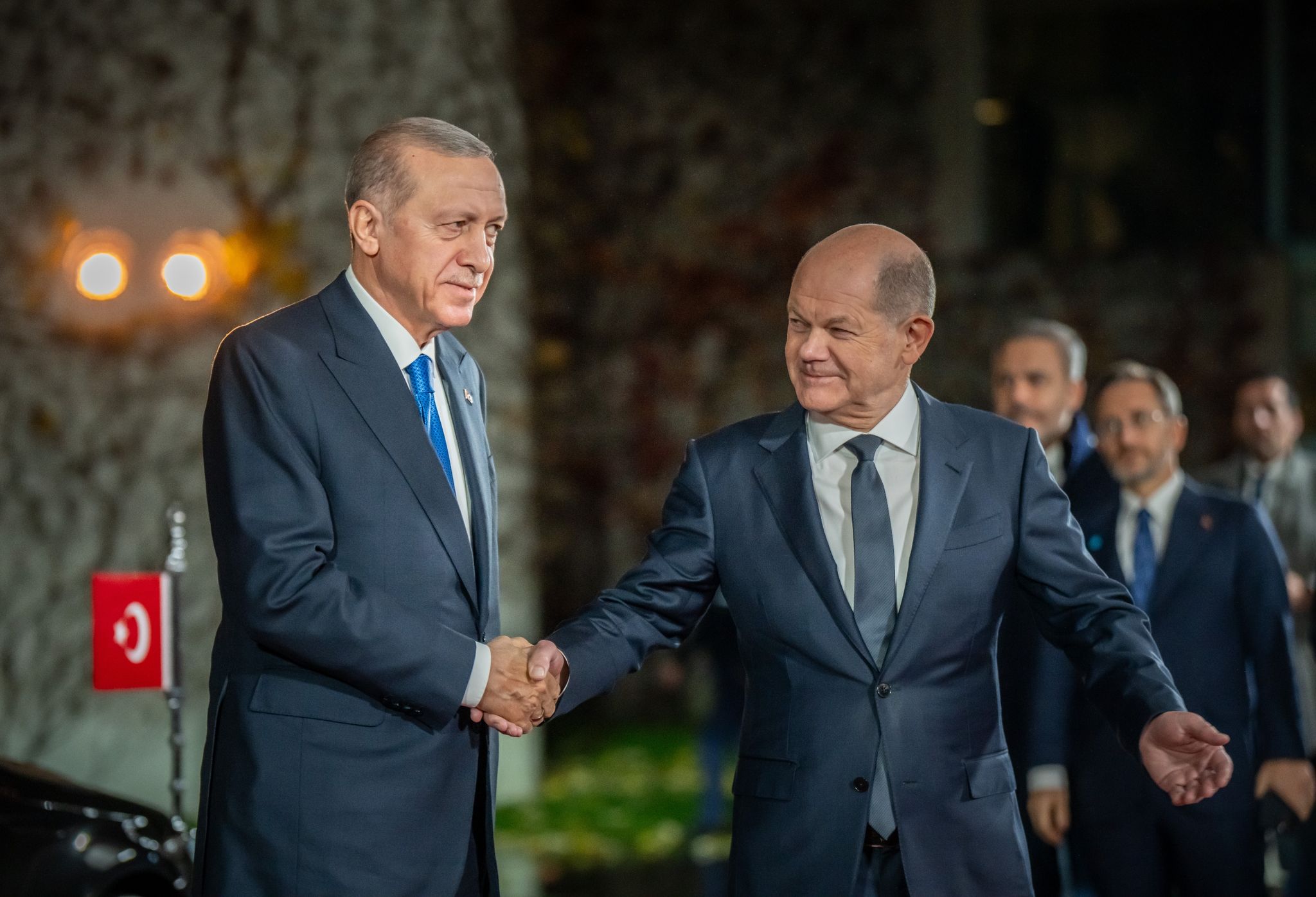 Der türkische Präsident Recep Tayyip Erdogan und Bundeskanzler Olaf Scholz (SPD) treffen sich in Berlin und sprechen unter anderem über den Krieg im Gazastreifen.
