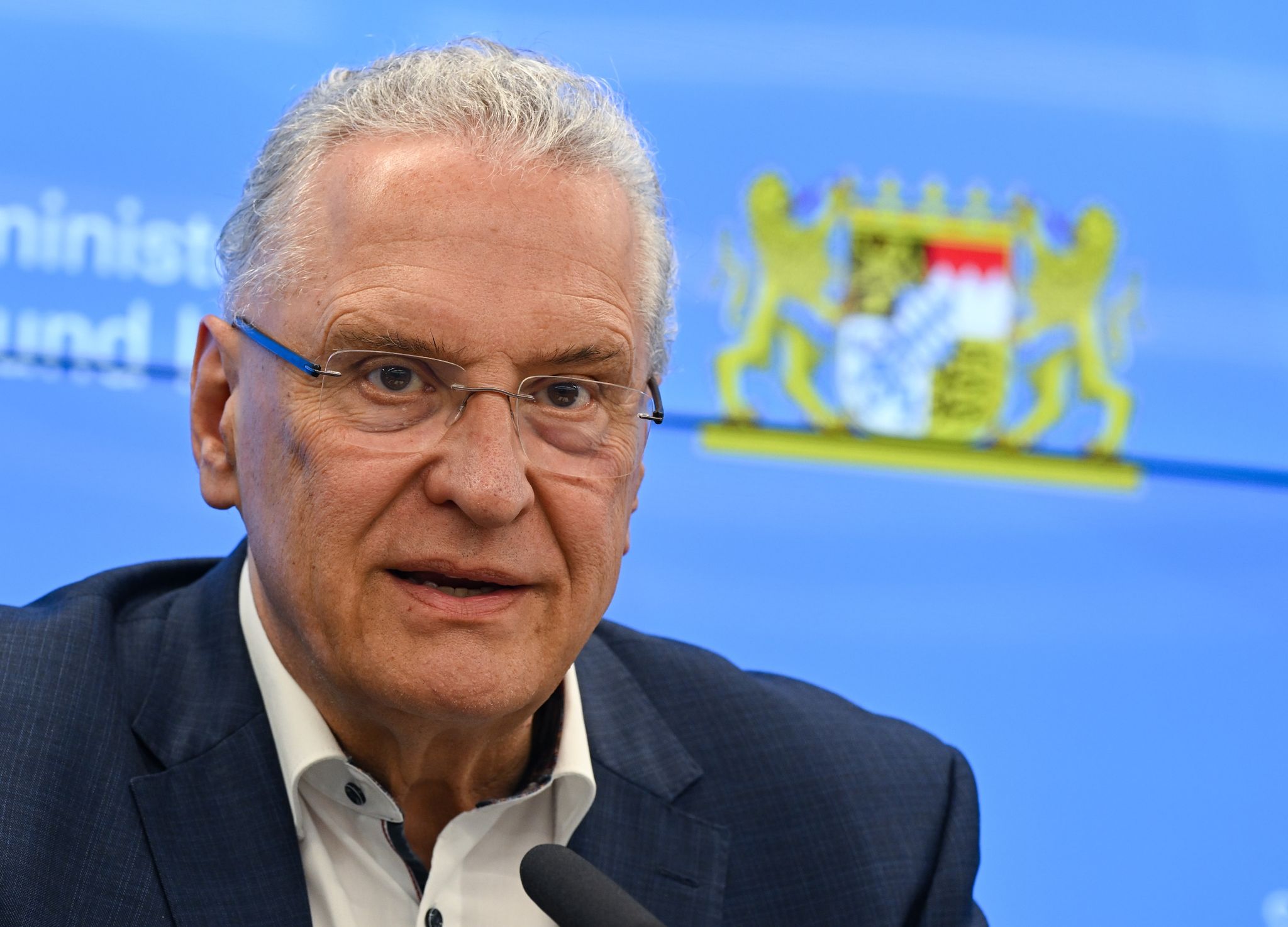 Ohne die Änderung des Grundgesetzes drohe eine «deutliche Unwucht», sagt Bayerns Innenminister Joachim Herrmann.