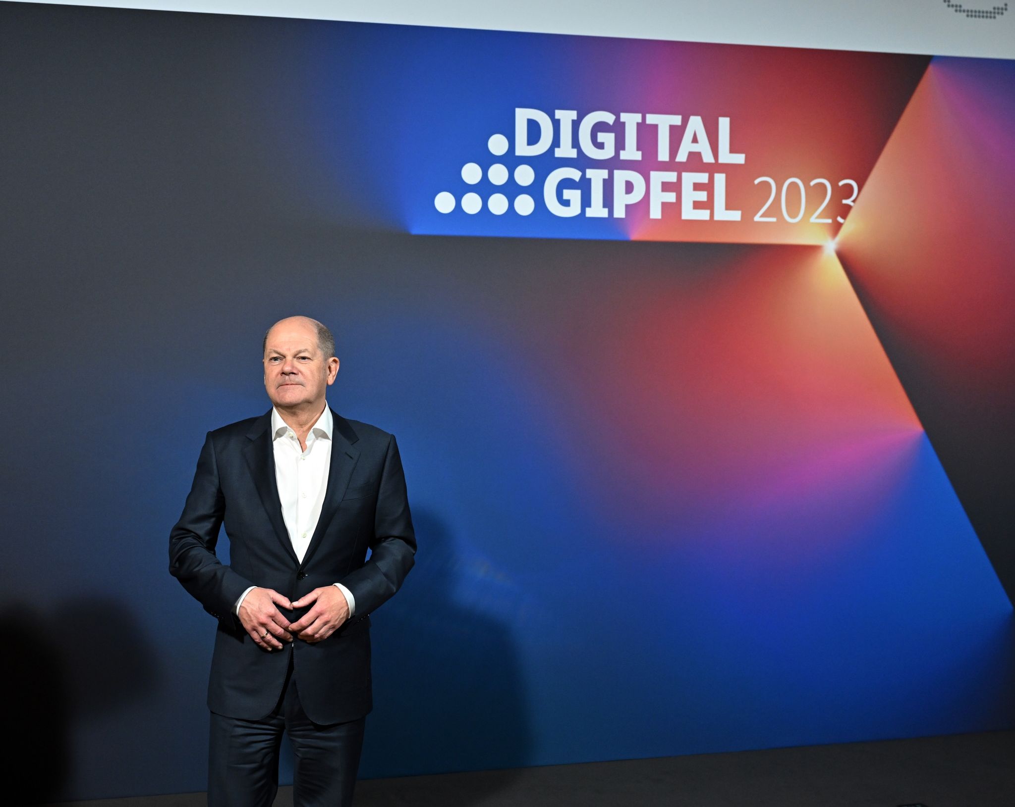 «Sie sehen mich jetzt hier nicht als einen Menschen ohne Zuversicht»: Bundeskanzler Olaf Scholz beim Digital-Gipfel in Jena.