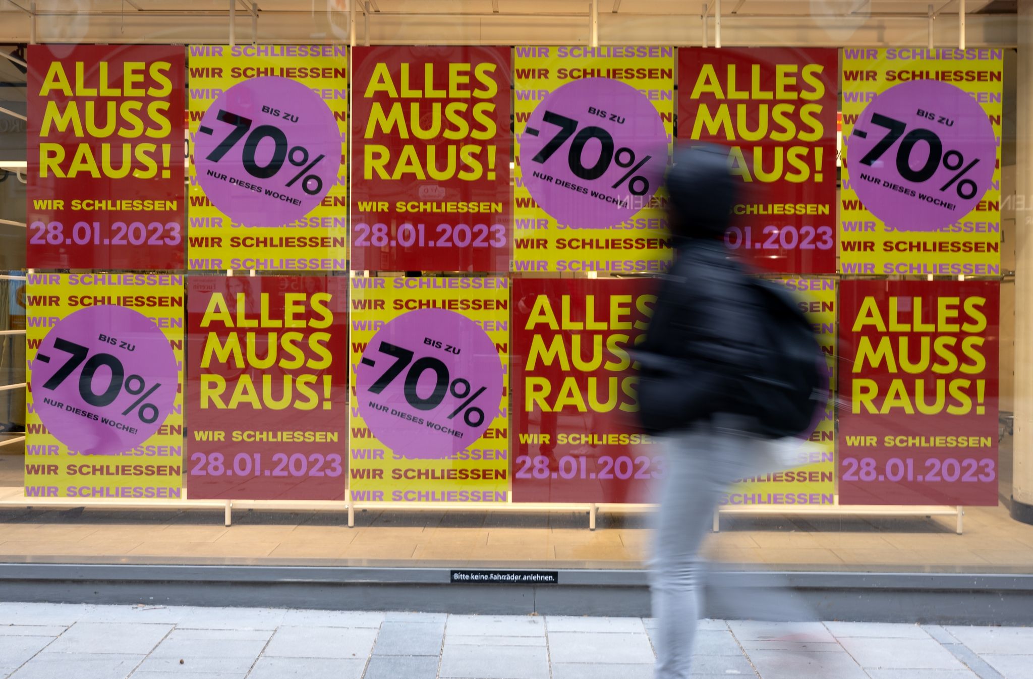 Die Zahl der großen Pleiten in Deutschland nimmt Kurs auf das Rekord-Niveau von 2020.