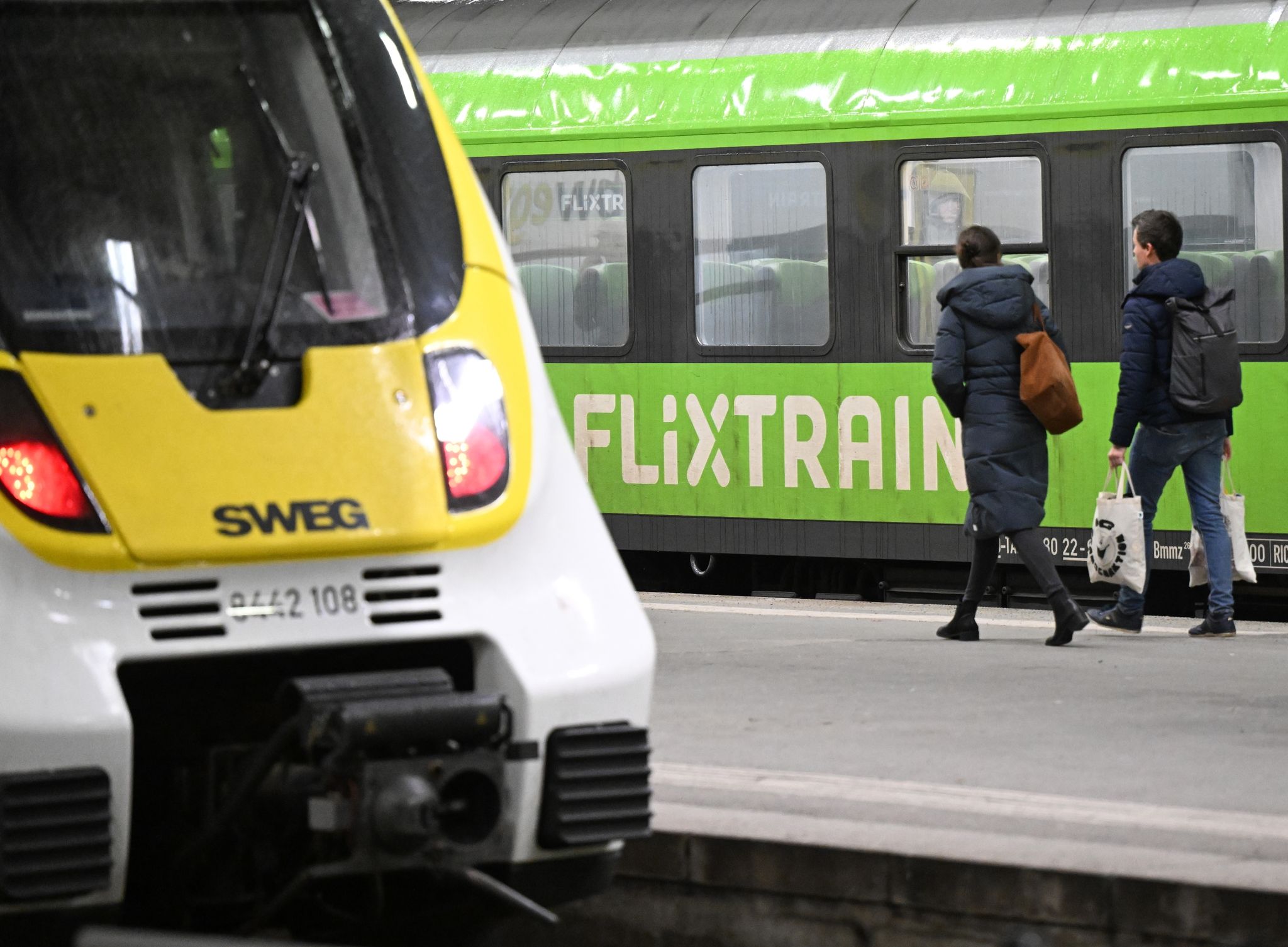 Auf der Schiene ein Konkurrent der Bahn: Der Münchener Fernzug-Anbieter Flixtrain.