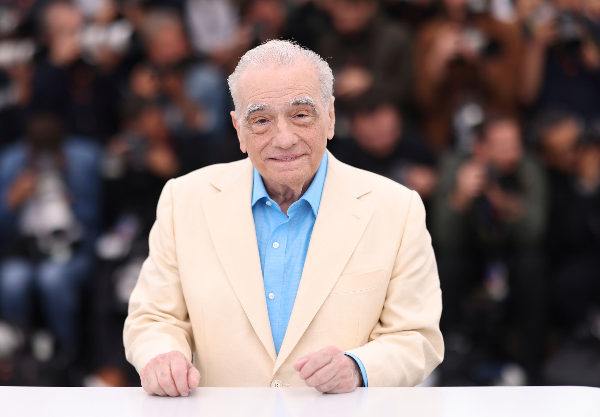 Martin Scorsese, Regisseur aus den USA, steht während eines Fototermins in Cannes. Er wird mit dem Goldenen Ehrenbären der Berlinale für sein Lebenswerk ausgezeichnet. (zu dpa "Goldener Ehrenbär der Berlinale für Regisseur Martin Scorsese")
