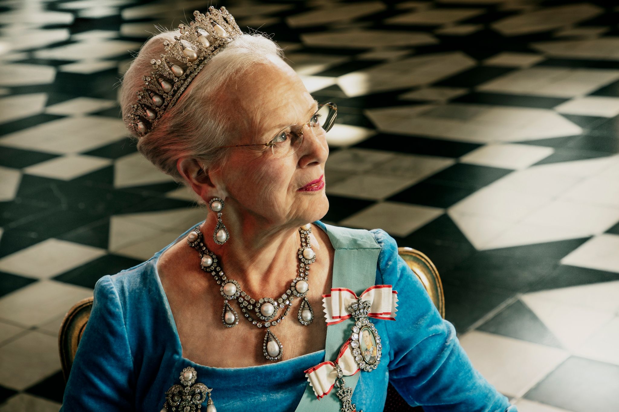 Königin Margrethe II. kündigte in ihrer Neujahrsansprache an, dass sie am 14. Januar 2024 als Königin von Dänemark zurücktreten werde.