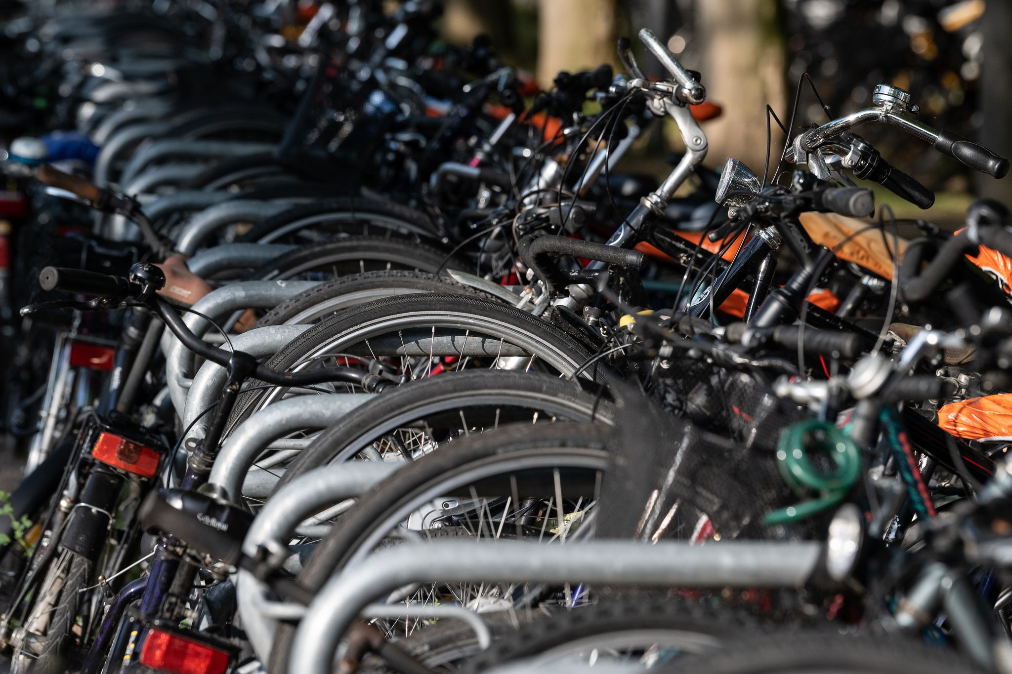 Der Allgemeine Deutsche Fahrrad-Club hat geplante finanzielle Kürzungen der Bundesregierung beim Radverkehr kritisiert.