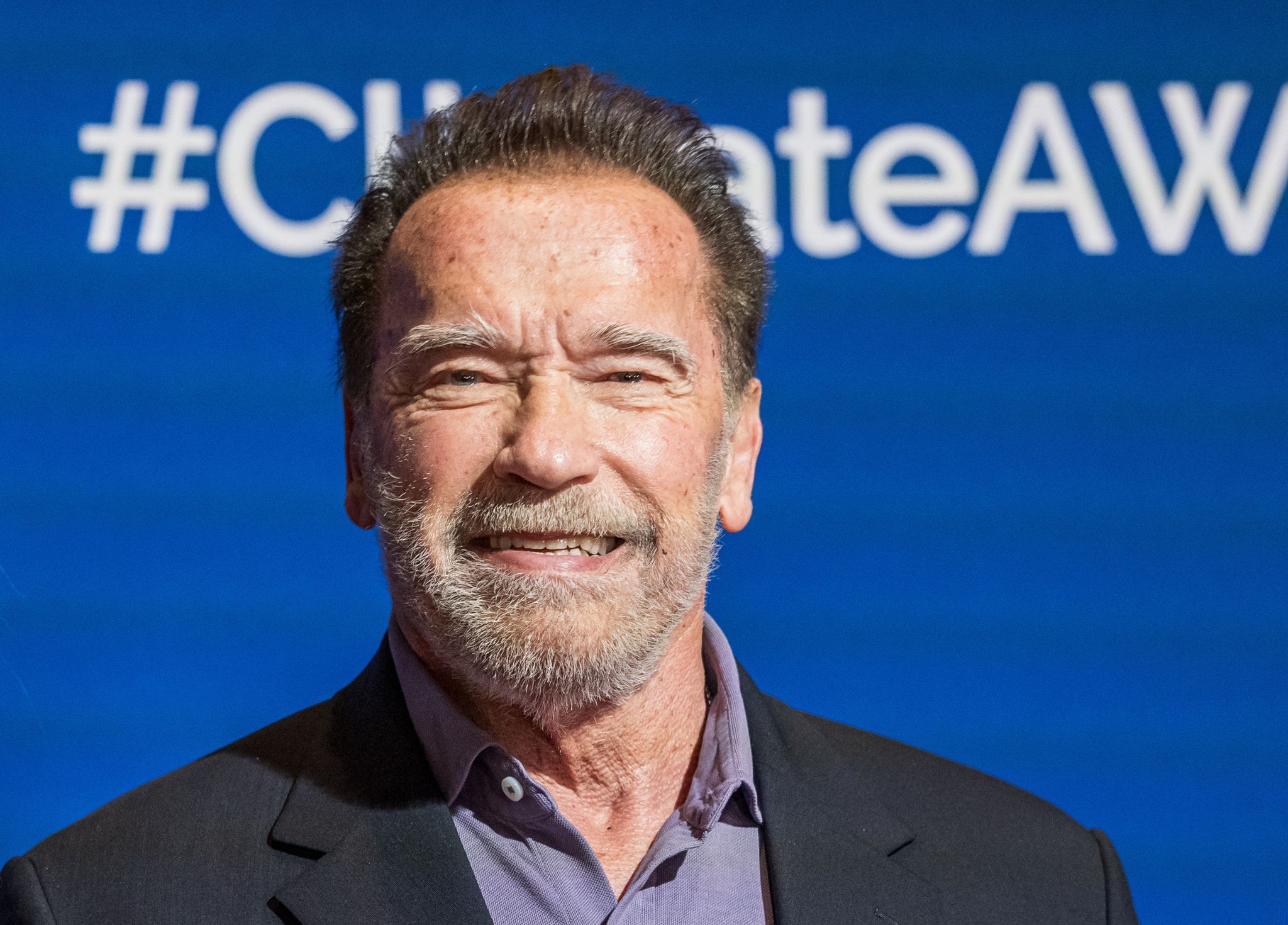 Arnold Schwarzenegger hat Grund zur Freude: Seine Luxusuhr wurde für den guten Zweck versteigert - für sage und schreibe 270.000 Euro.