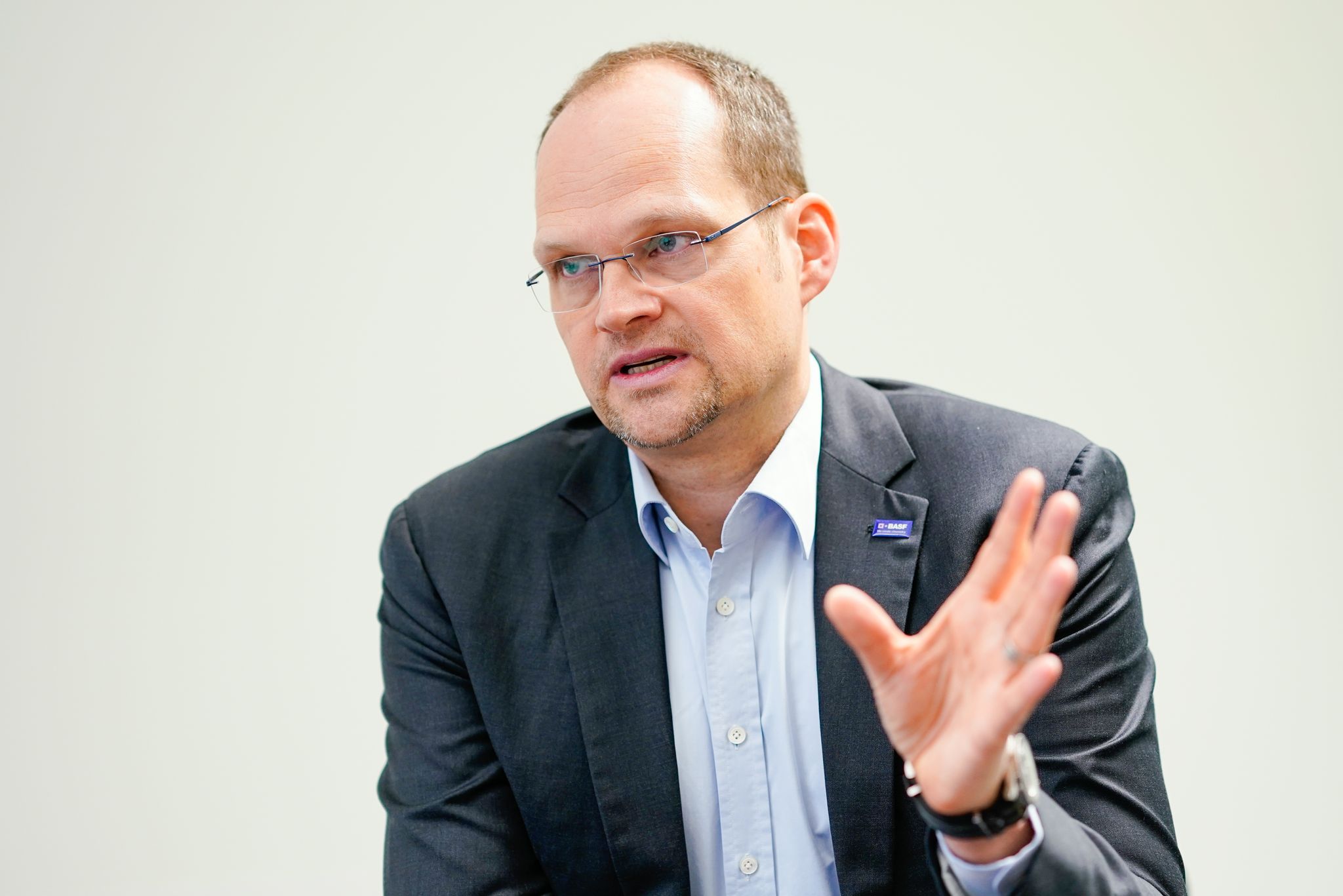 «Wir werden das US-Geschäft weiter absichern, fortführen und ausbauen», sagt BASF-Finanzchef Dirk Elvermann.